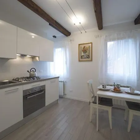 Ca' Dei Scorsoni Apartmán *